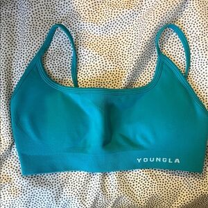 YoungLA Teal Seamless Sport Bra - Vibrant Teal Support